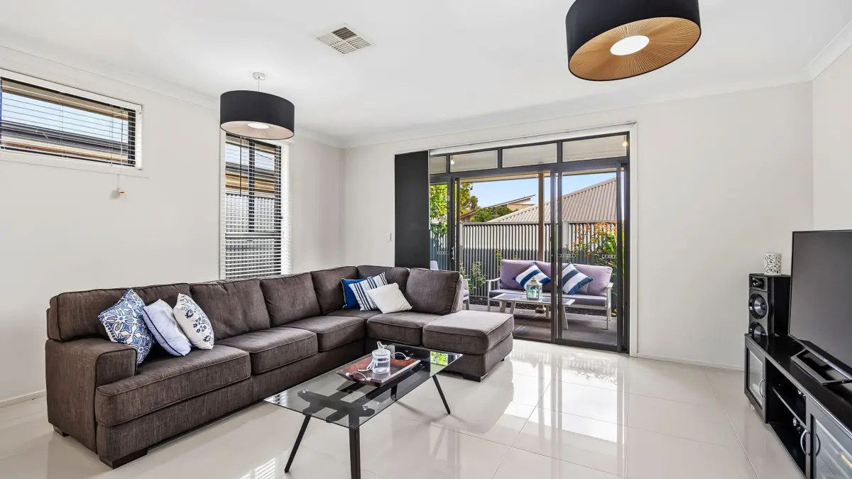 14 Brown Hill Close
