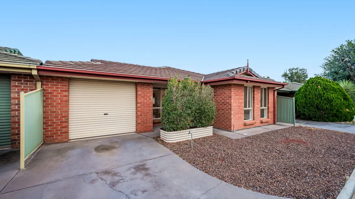 2/3 Evan Avenue