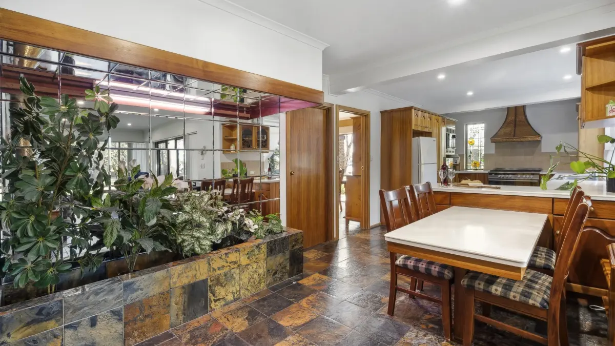 23 Old Ferry Road