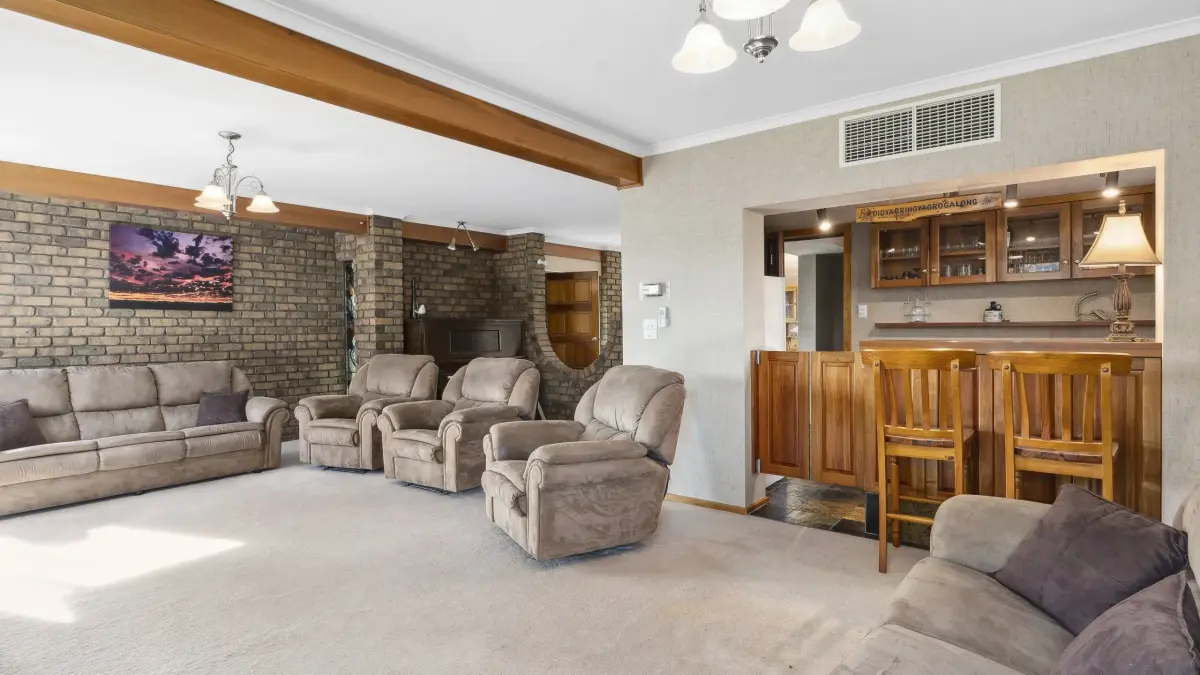 23 Old Ferry Road