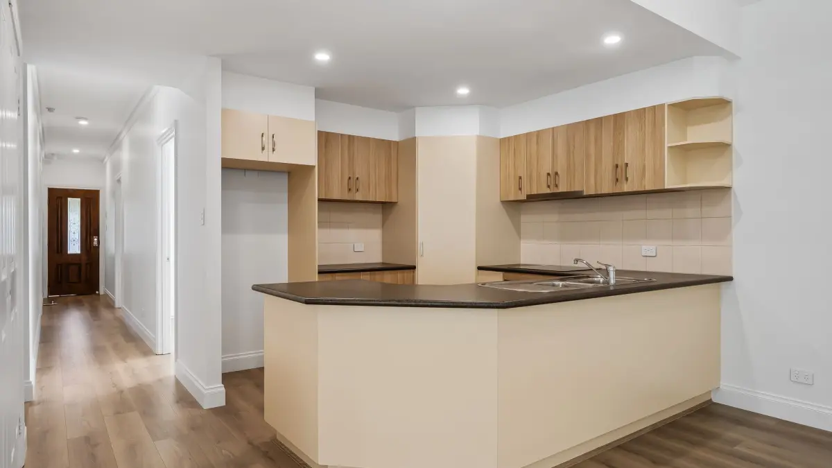 3 Newland Way