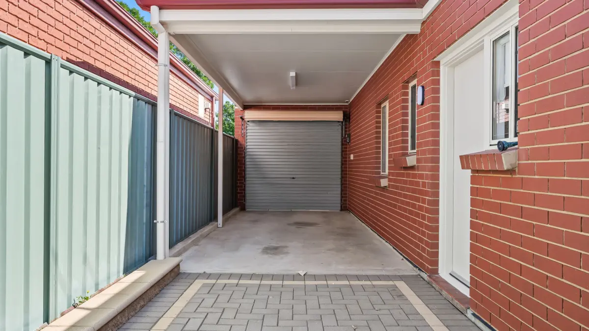 3 Newland Way